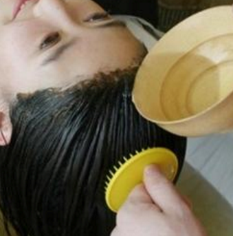 草印美茶麸洗头安全