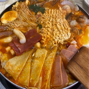 米喜达韩国年糕料理火锅