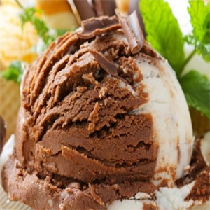 雅各布冰车冰淇淋巧克力
