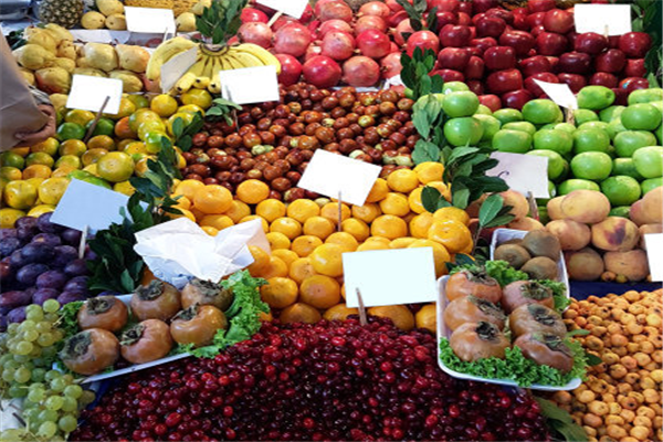 水果生鲜超市展示