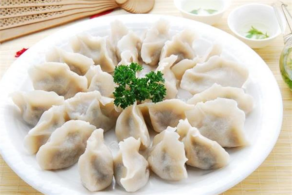 恩庆和饭庄&杨巴羊肉饺子美味
